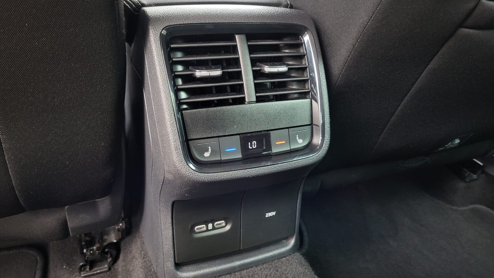Škoda Octavia Combi - zdjęcie 13