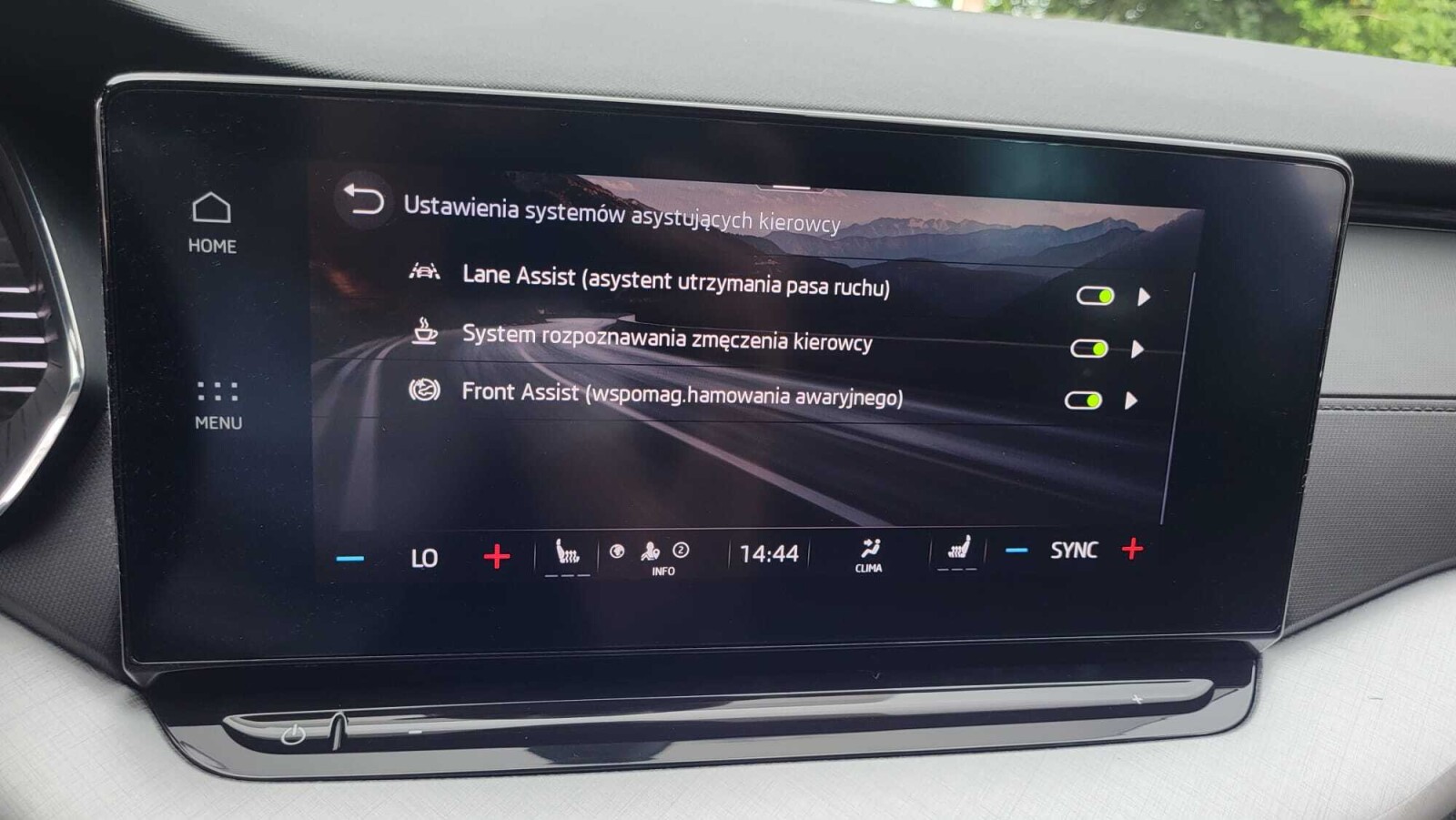 Škoda Octavia Combi - zdjęcie 33