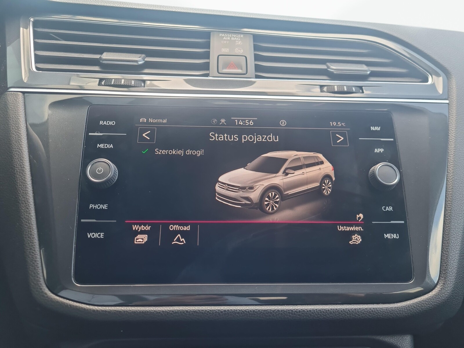 Volkswagen Tiguan Allspace - zdjęcie 27