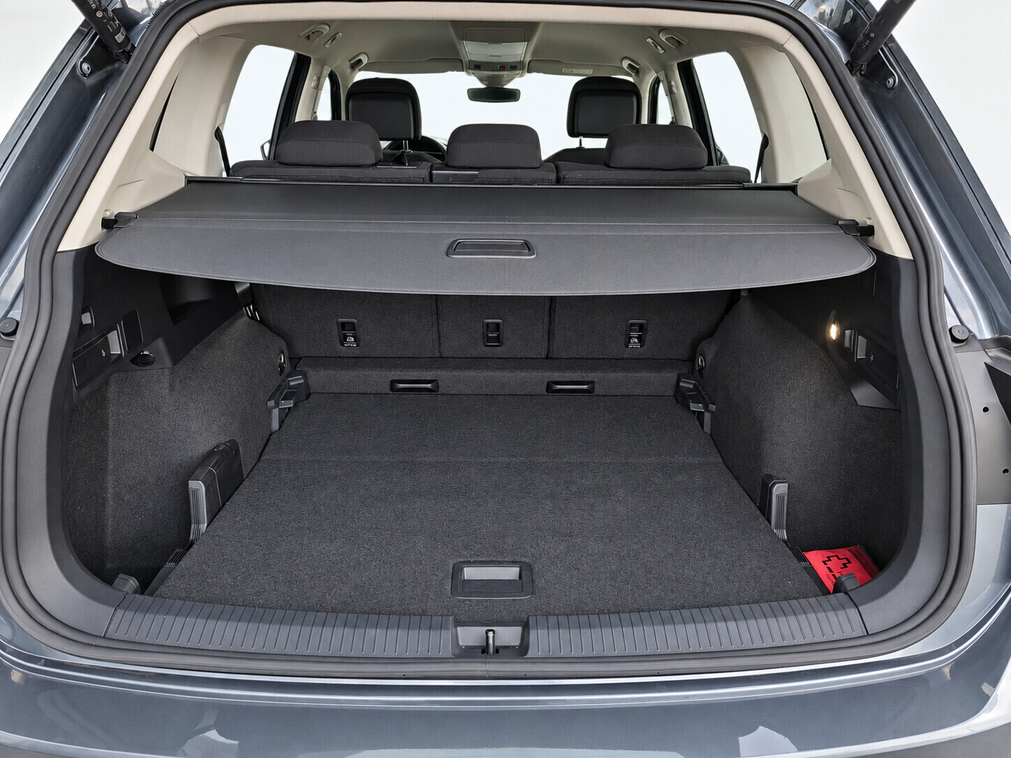 Volkswagen Tiguan Allspace - zdjęcie 15