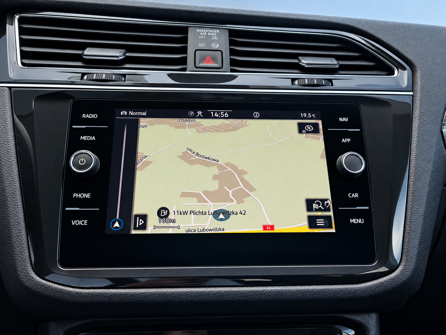 Volkswagen Tiguan Allspace - zdjęcie 22