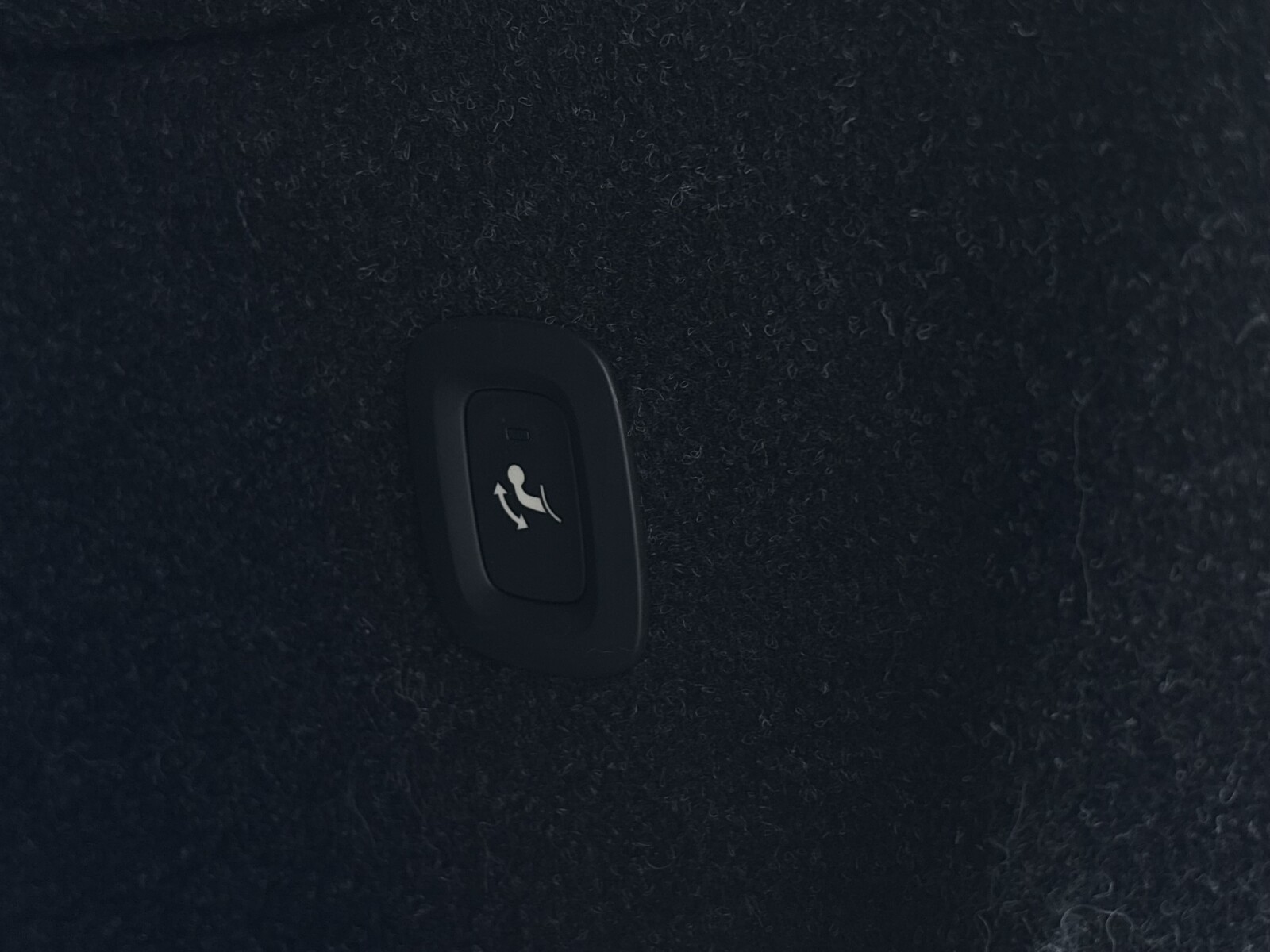 Volvo XC 40 - zdjęcie 28