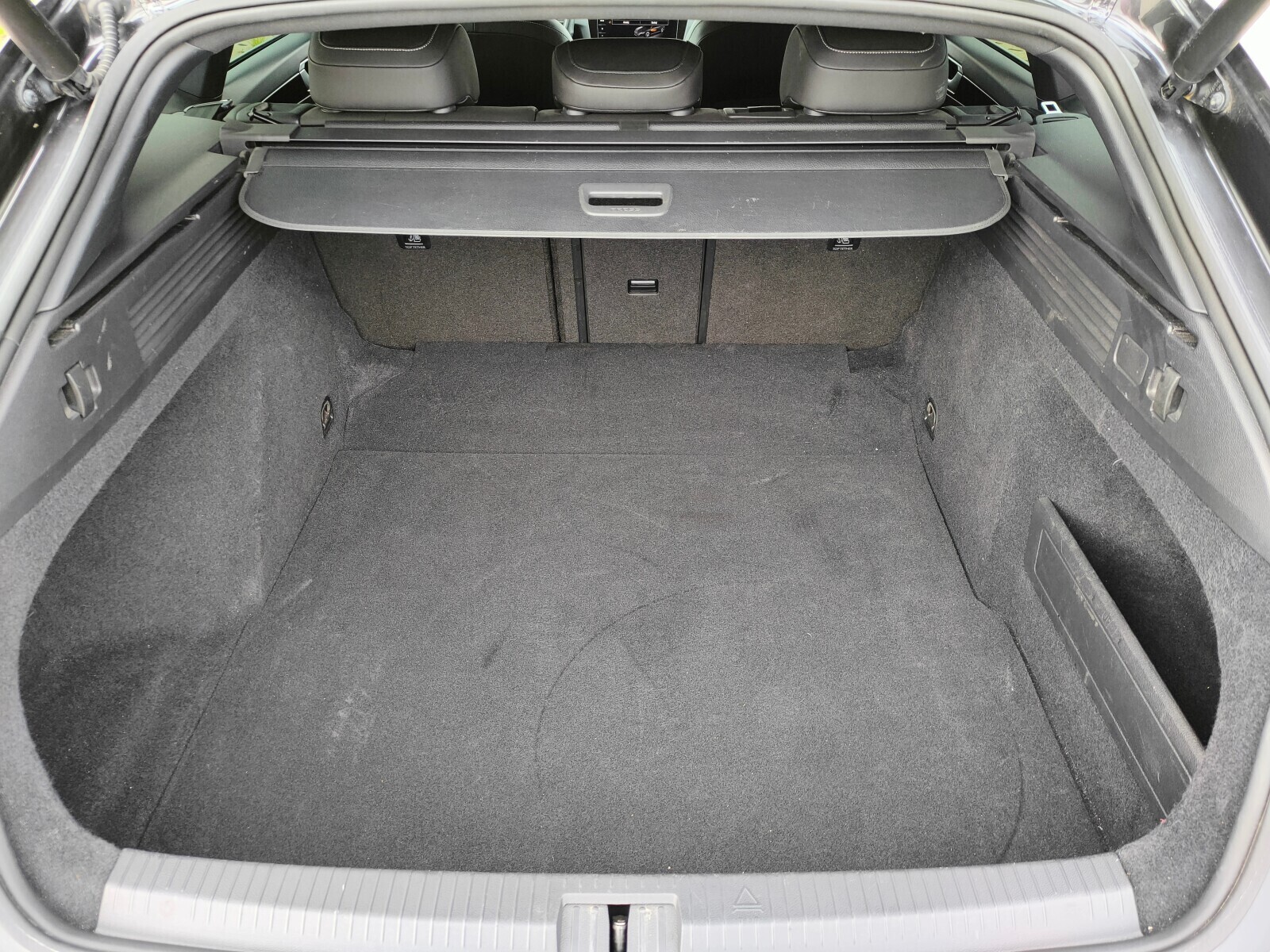 Volkswagen Arteon - zdjęcie 33