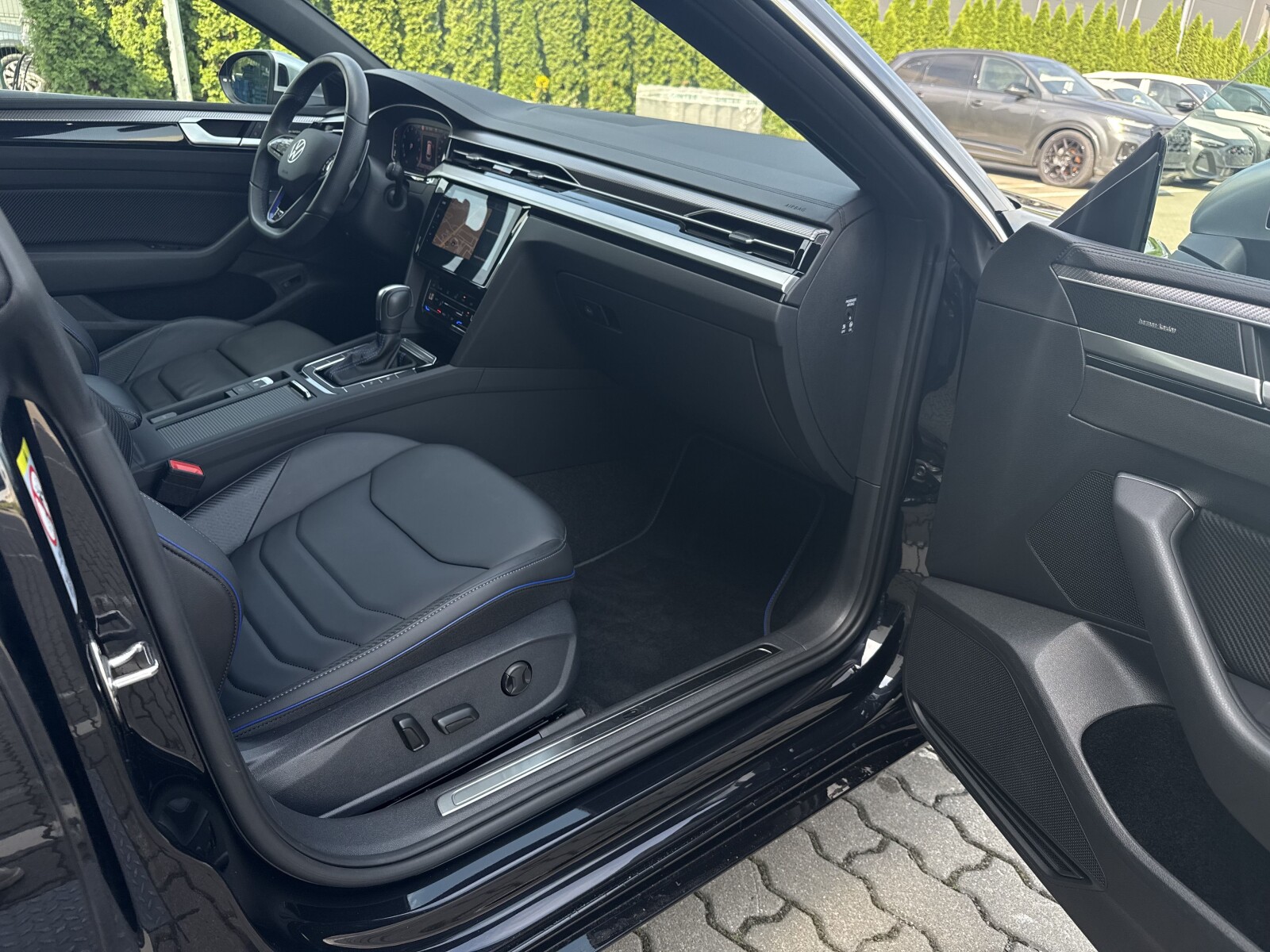 Volkswagen Arteon Shooting Brake - zdjęcie 29