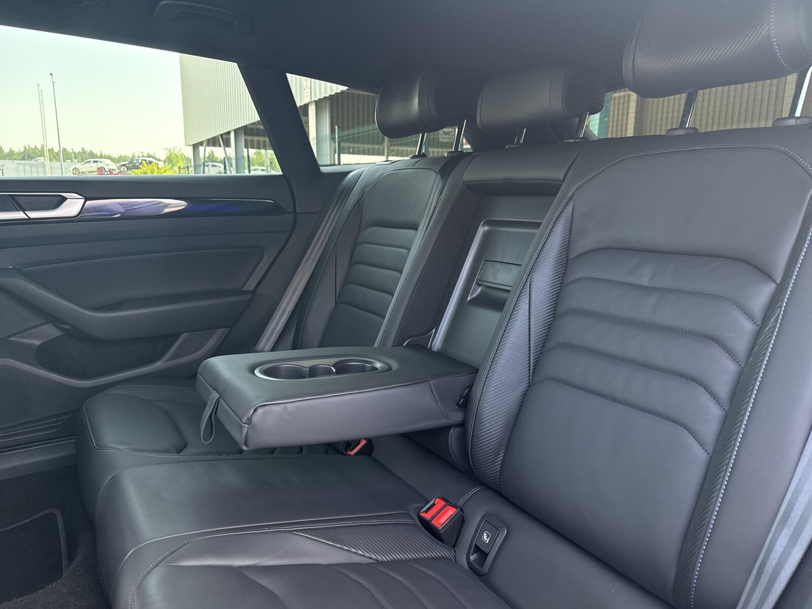 Volkswagen Arteon Shooting Brake - zdjęcie 25
