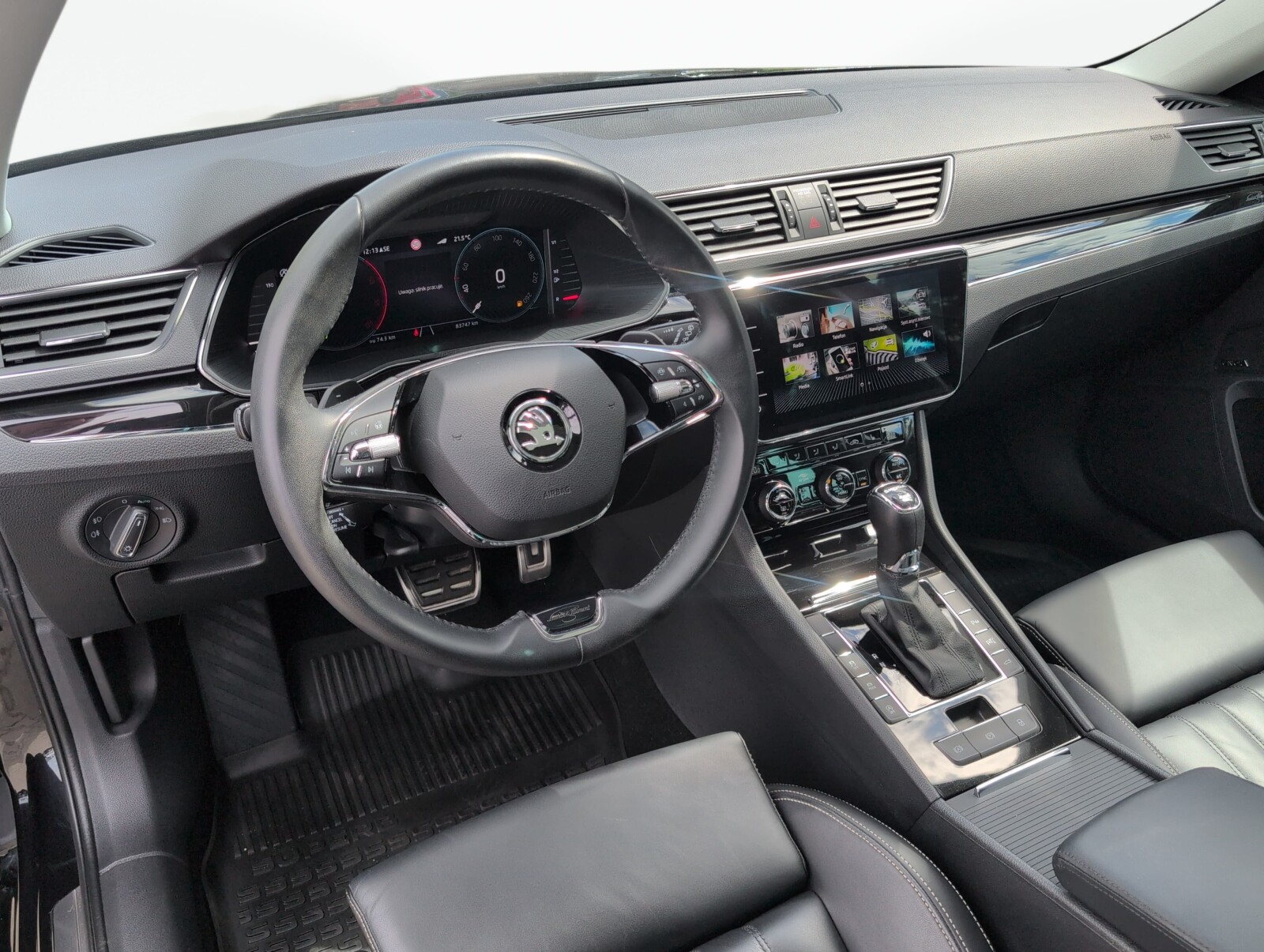Škoda Superb - zdjęcie 20