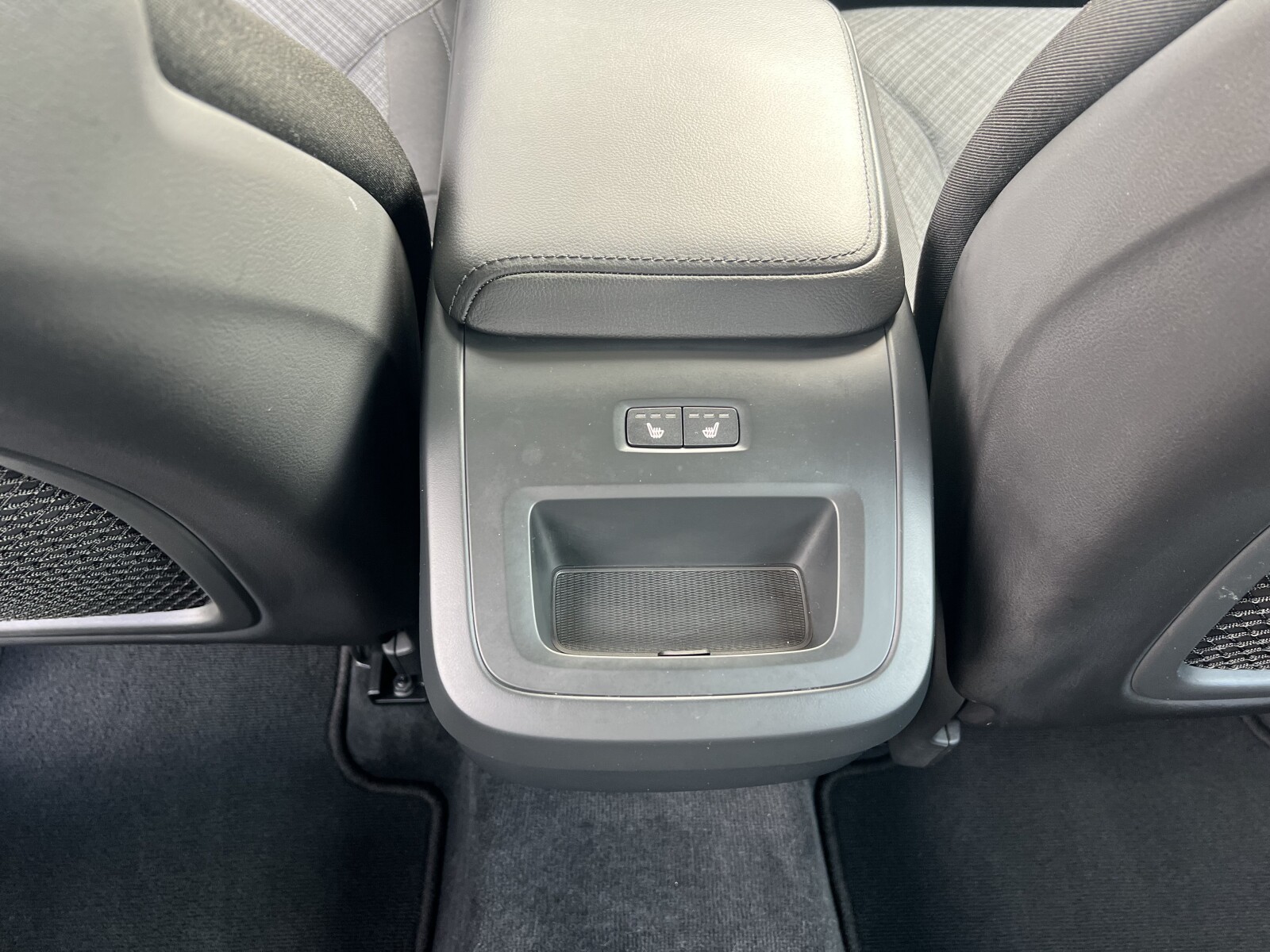 Volvo XC 60 - zdjęcie 29