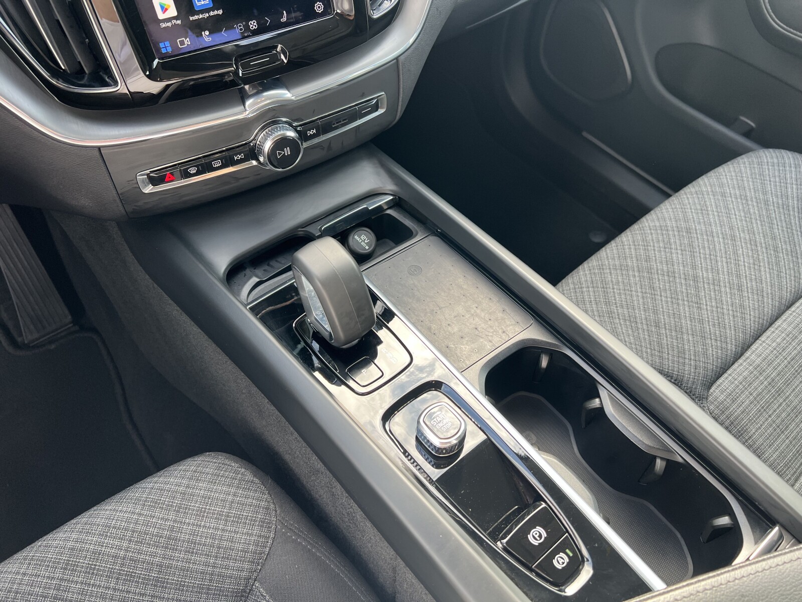 Volvo XC 60 - zdjęcie 25