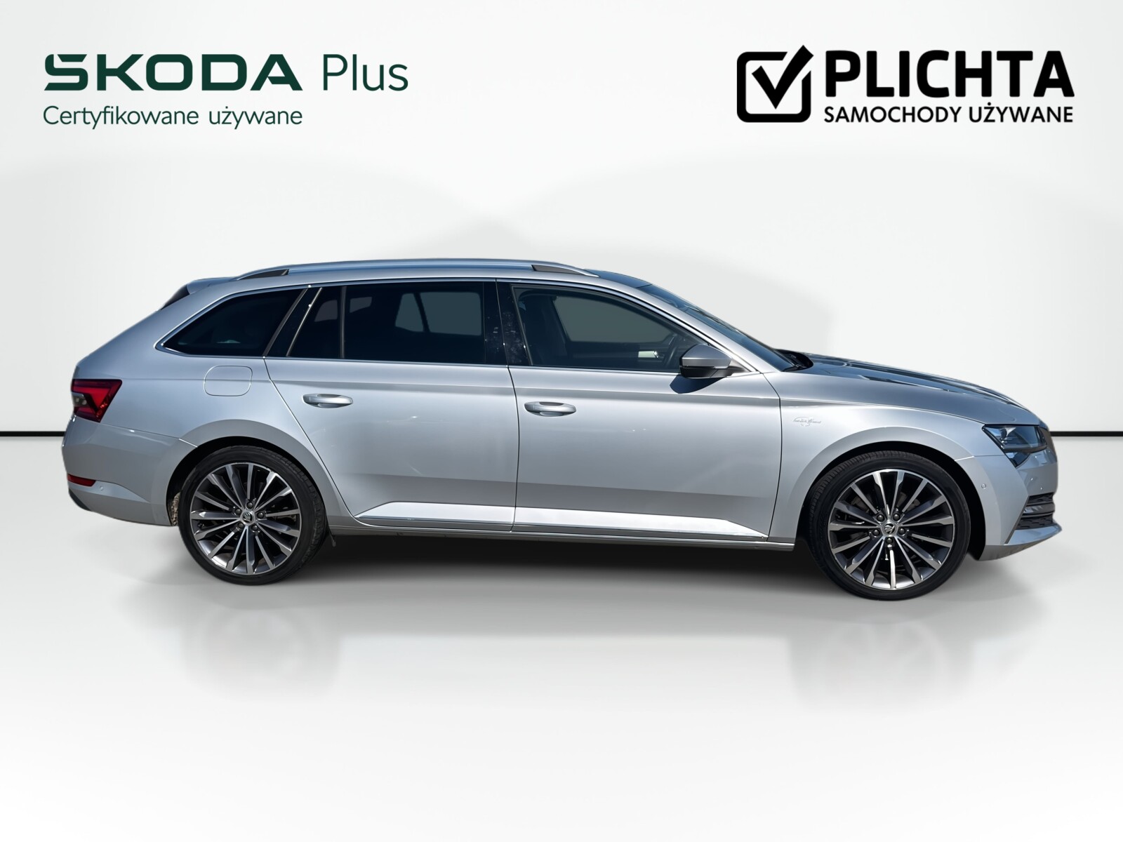 Škoda Superb Combi - zdjęcie 4
