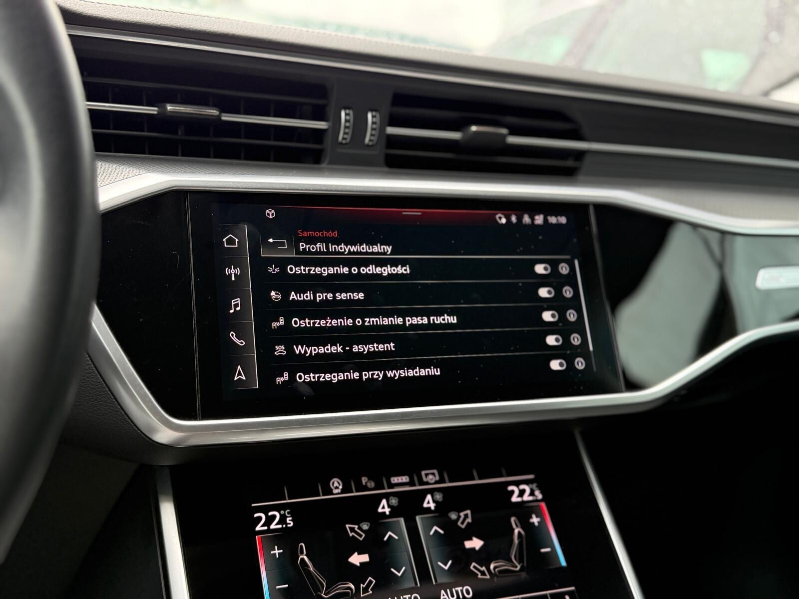 Audi A6 Avant - zdjęcie 36