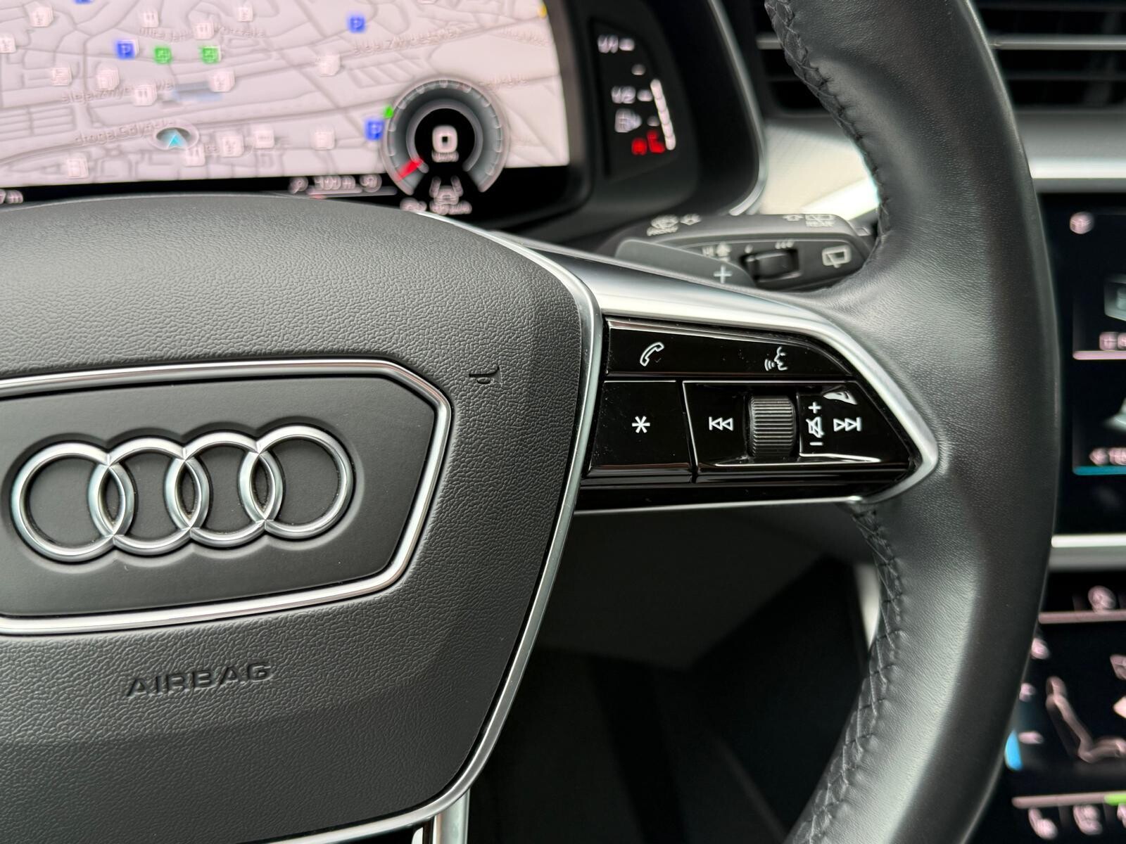Audi A6 Avant - zdjęcie 29