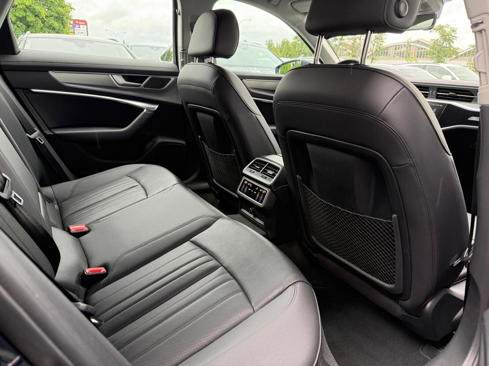 Audi A6 Avant - zdjęcie 22
