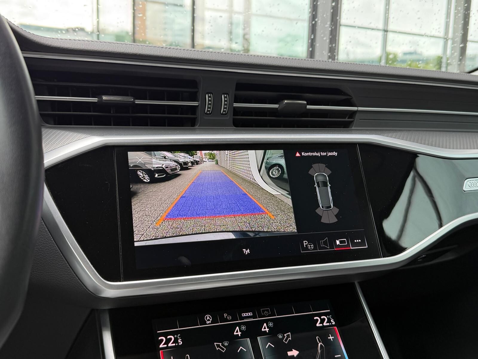 Audi A6 Avant - zdjęcie 31