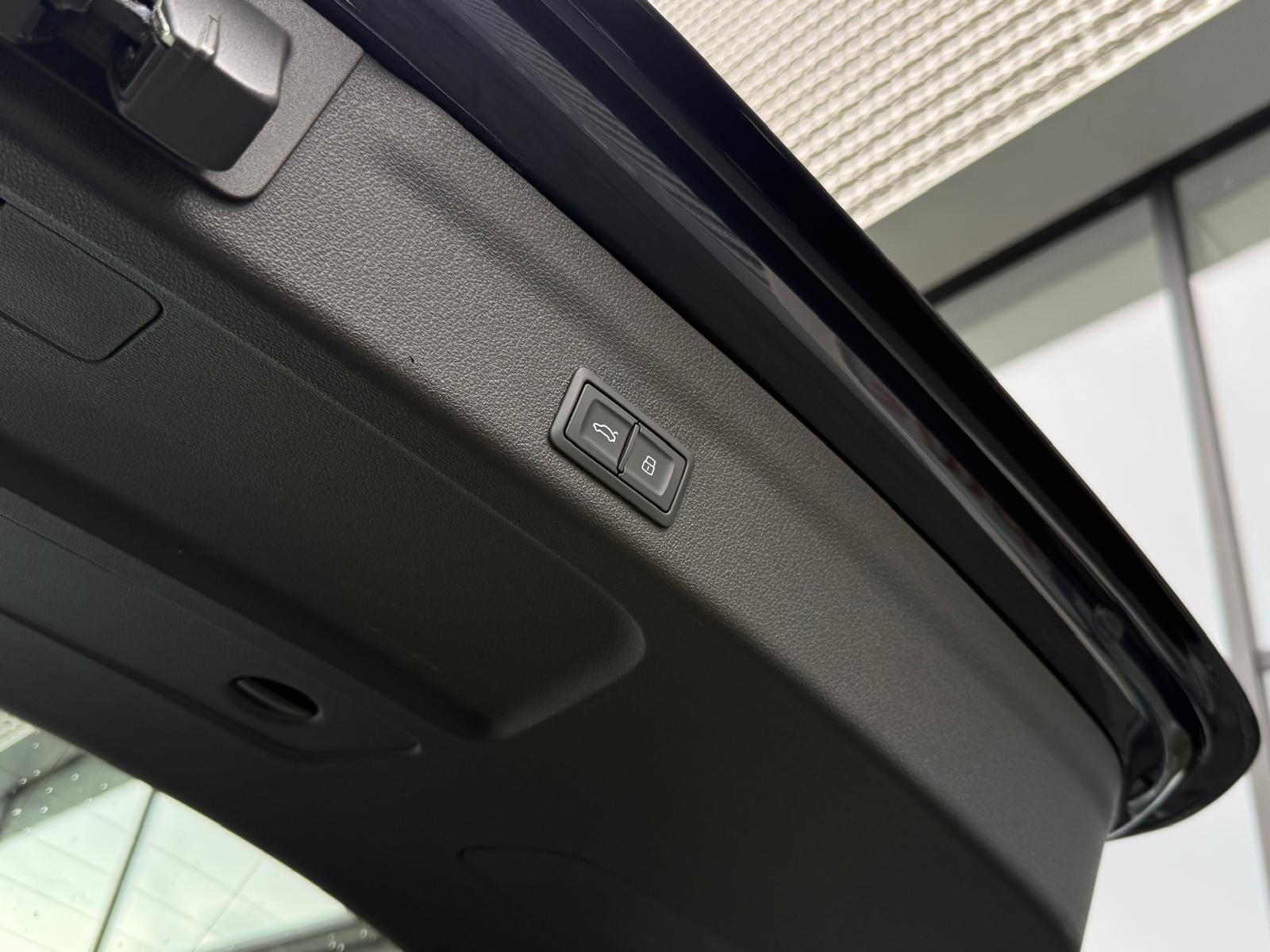 Audi A6 Avant - zdjęcie 13
