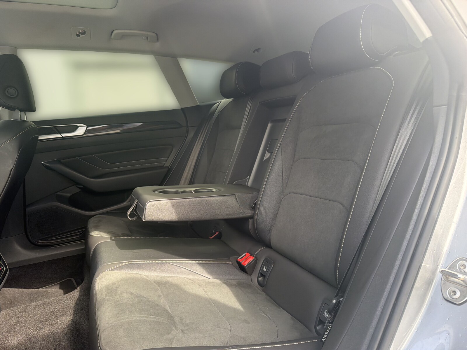 Volkswagen Arteon Shooting Brake - zdjęcie 14