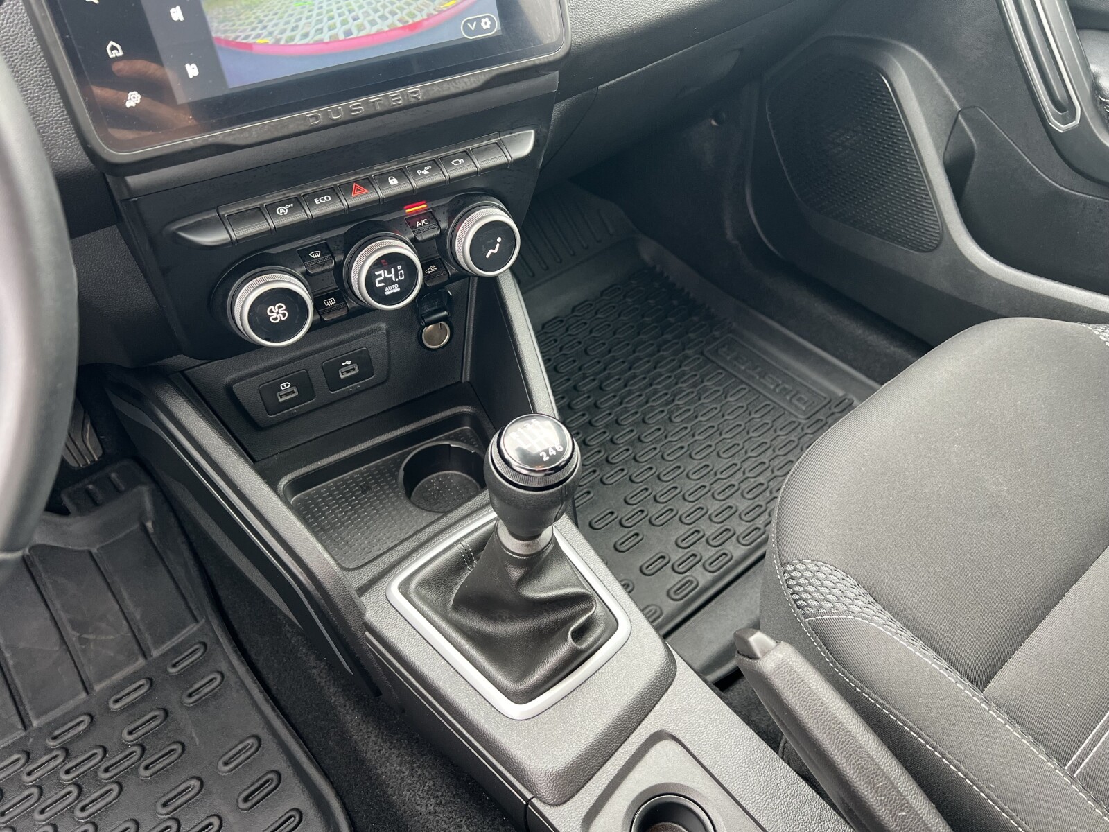 Dacia Duster - zdjęcie 24