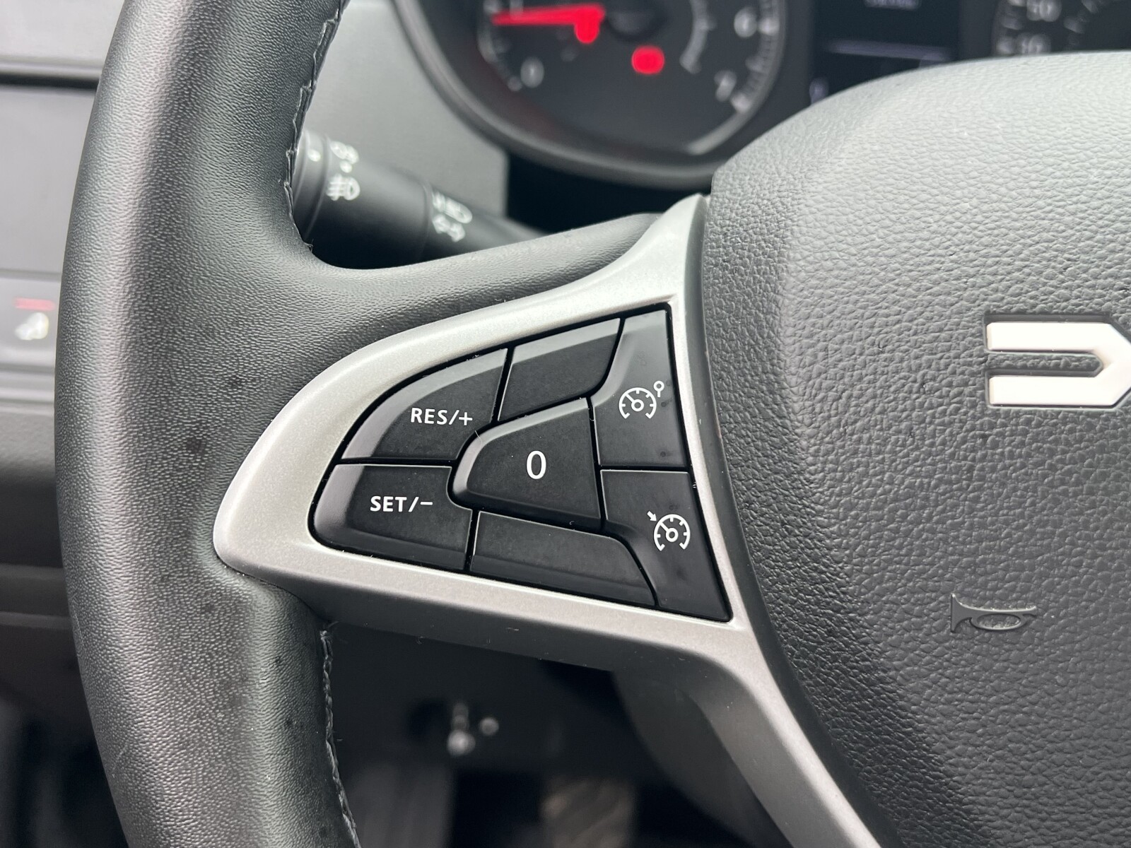 Dacia Duster - zdjęcie 19