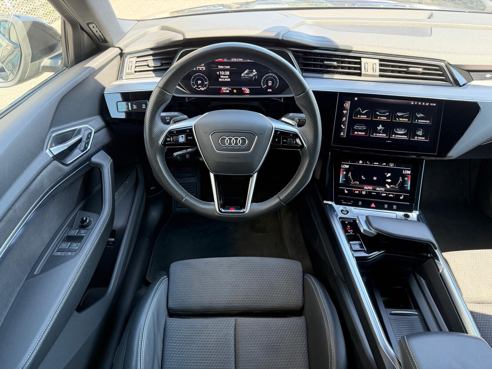 Audi e-tron - zdjęcie 19