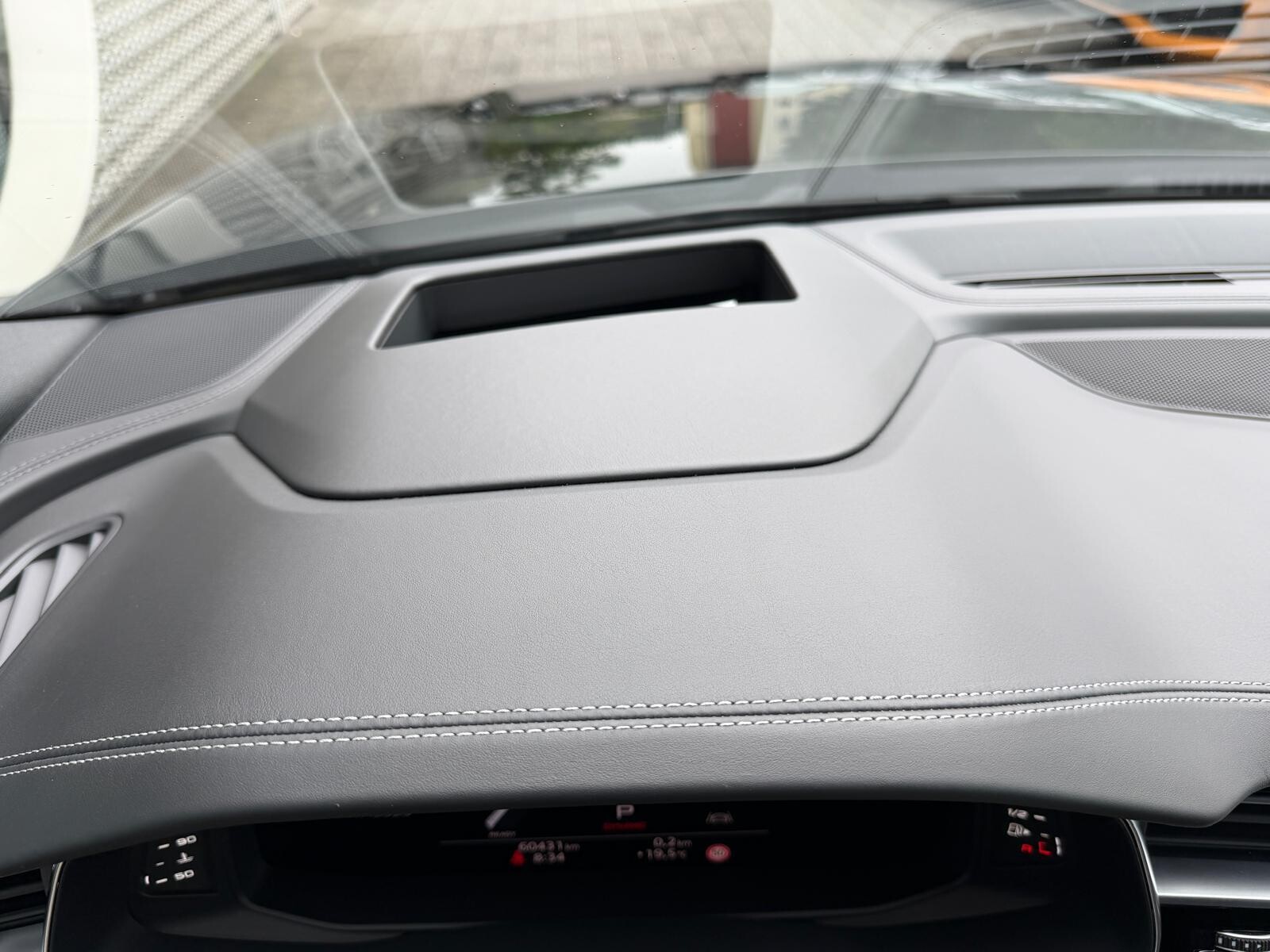 Audi Q8 - zdjęcie 34