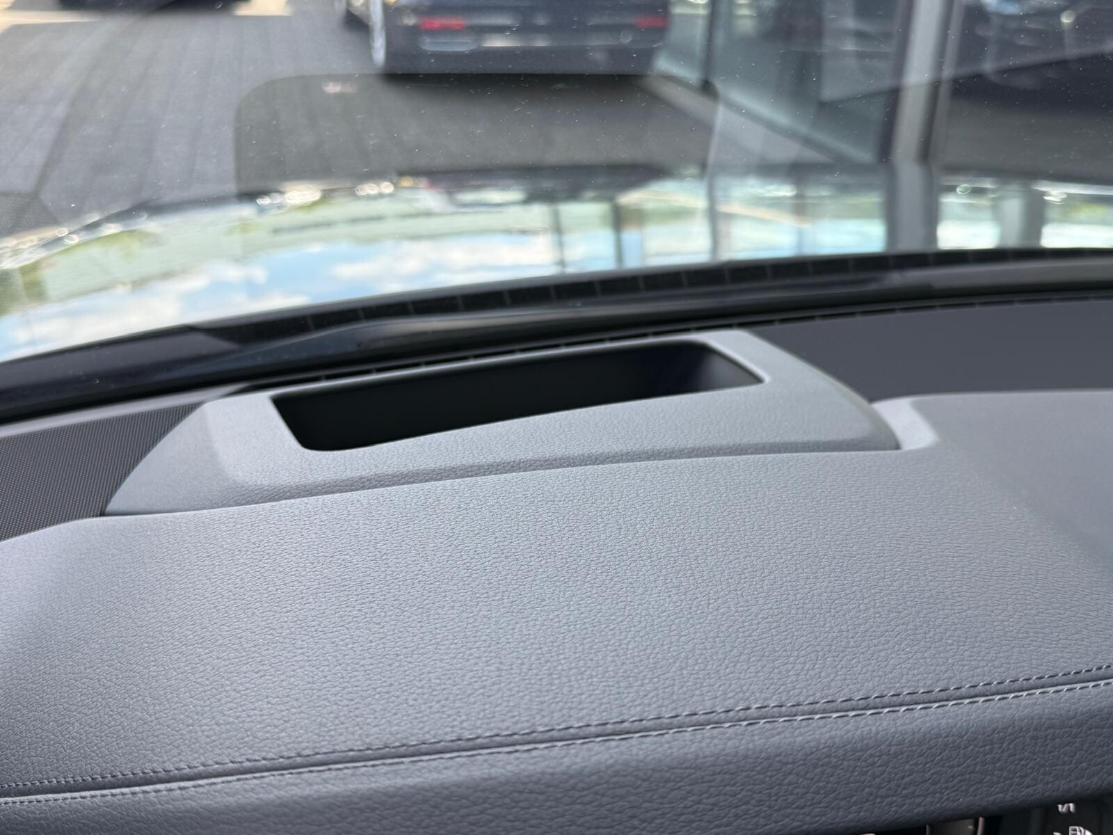Audi A8 - zdjęcie 35