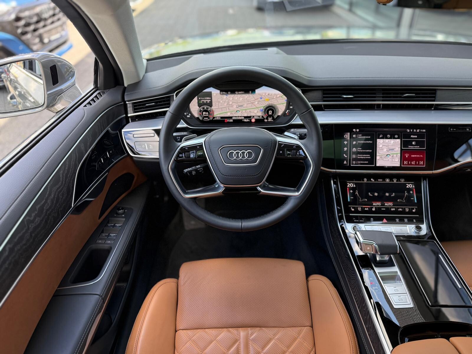 Audi A8 - zdjęcie 31
