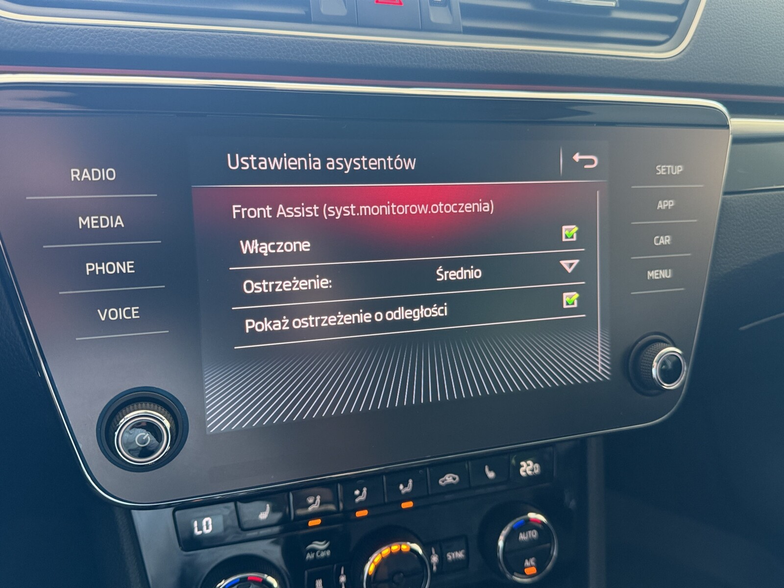 Škoda Superb Combi - zdjęcie 36