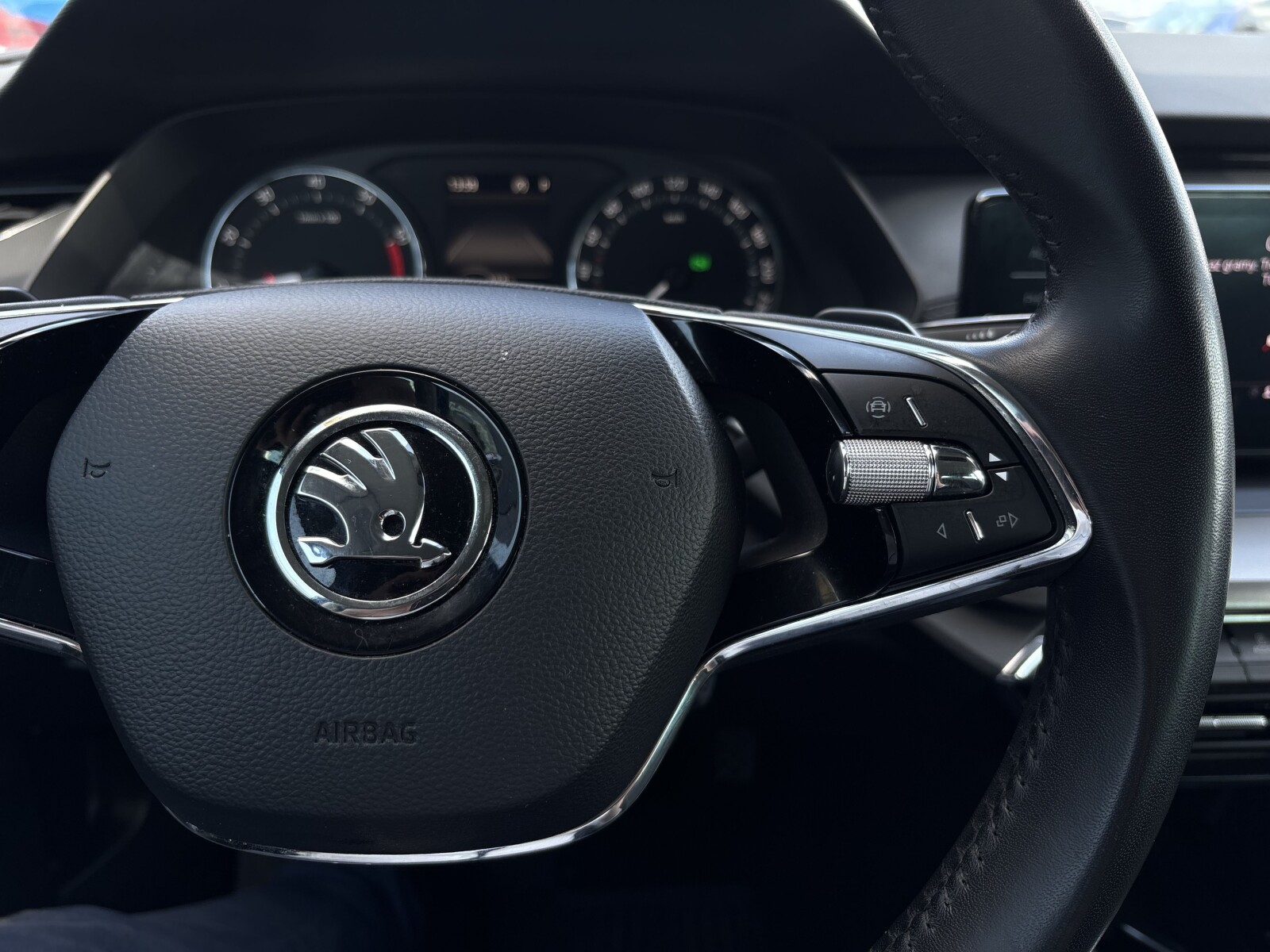 Škoda Octavia - zdjęcie 18