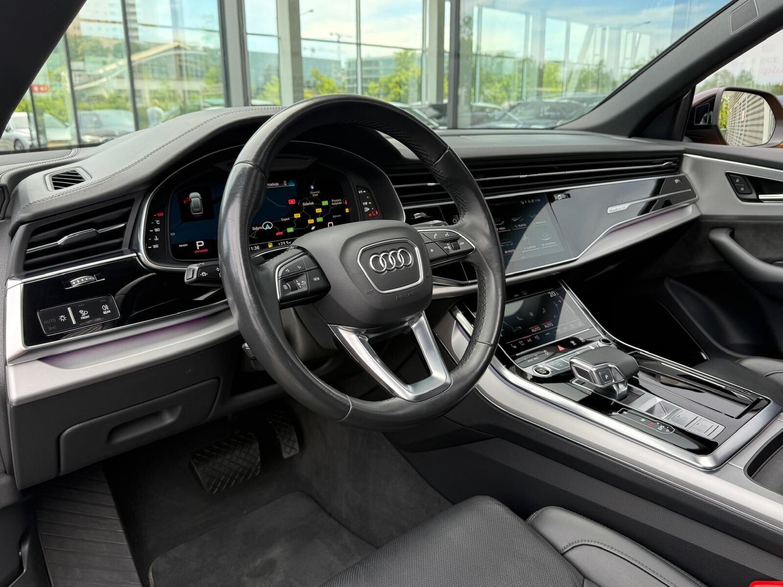 Audi Q8 - zdjęcie 16