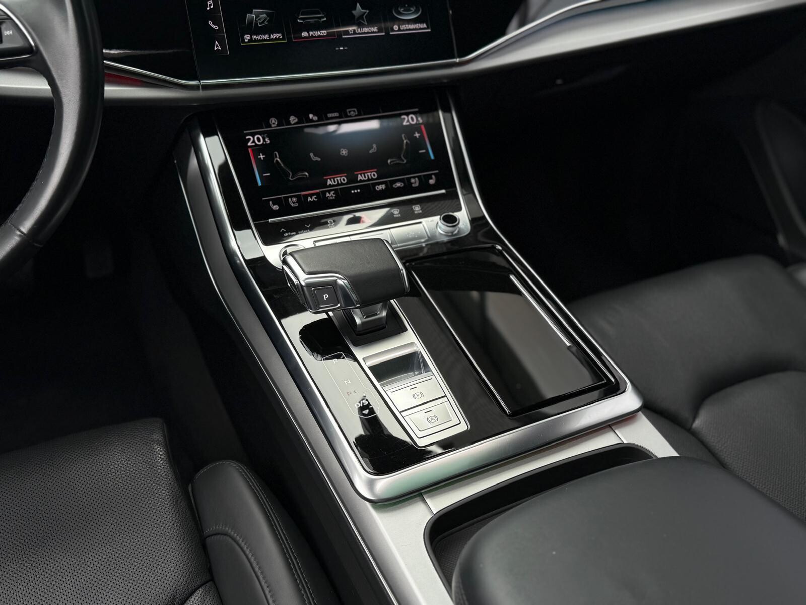 Audi Q8 - zdjęcie 26