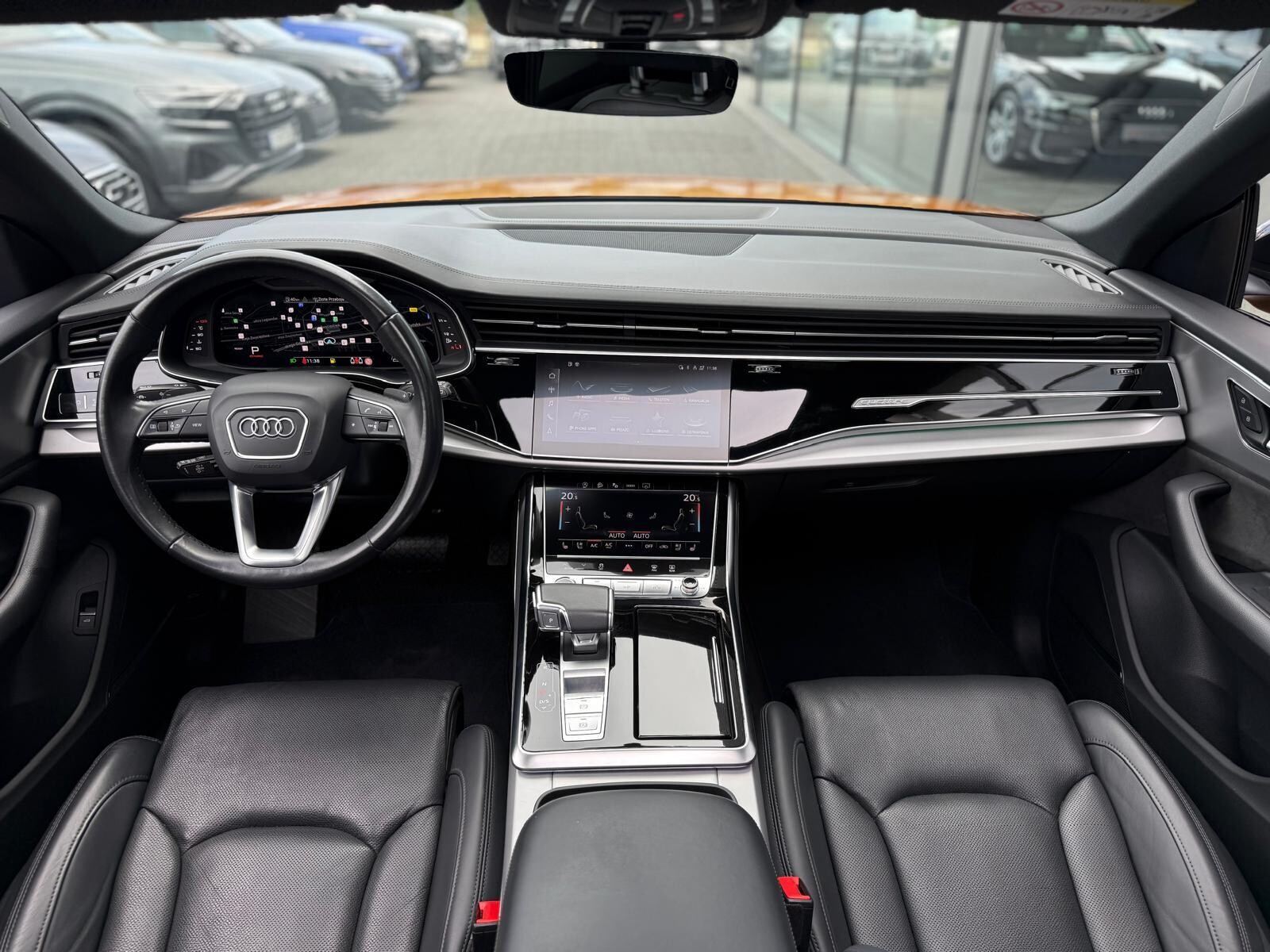 Audi Q8 - zdjęcie 25