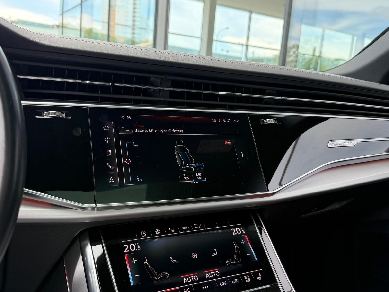 Audi Q8 - zdjęcie 36