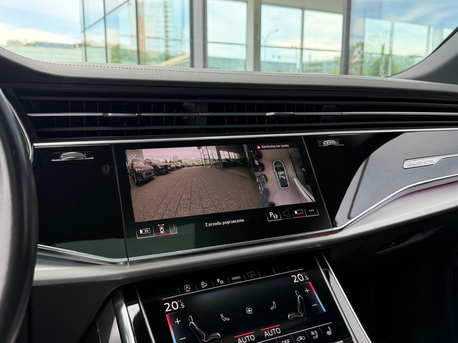 Audi Q8 - zdjęcie 31