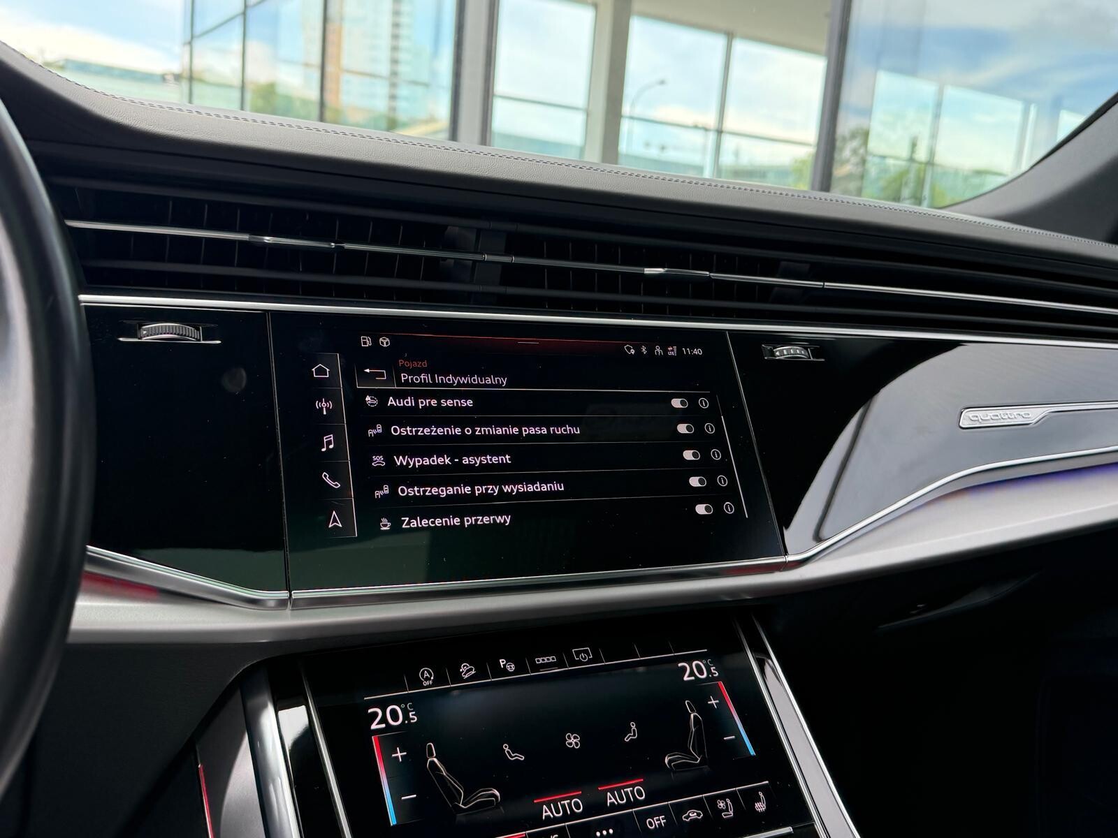 Audi Q8 - zdjęcie 40