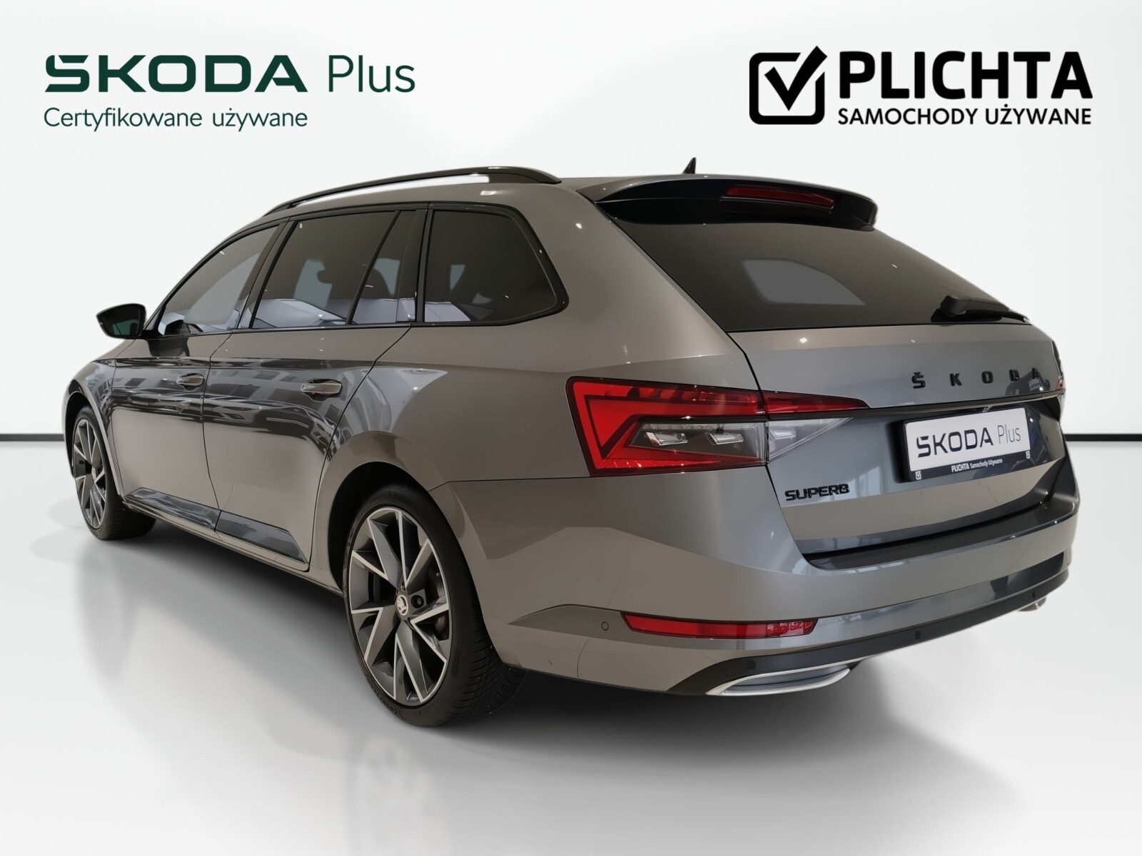 Škoda Superb Combi - zdjęcie 8