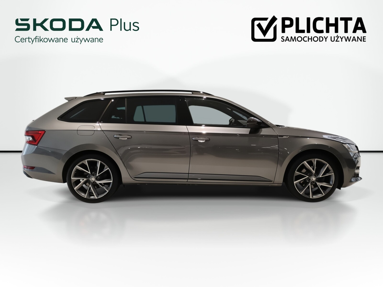 Škoda Superb Combi - zdjęcie 4