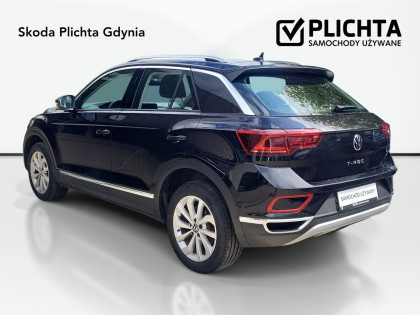 IQ. LIGHT, Kamera, ACC, Martwe Pole, CarPlay, Keyless, Gwarancja