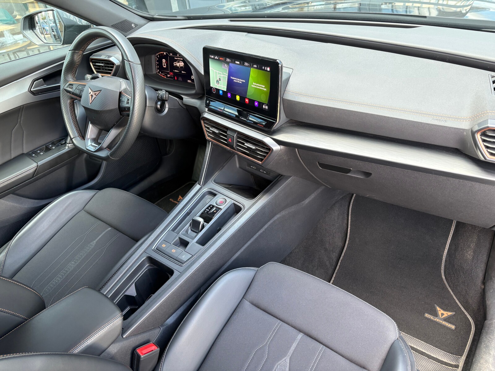 Cupra Formentor - zdjęcie 16