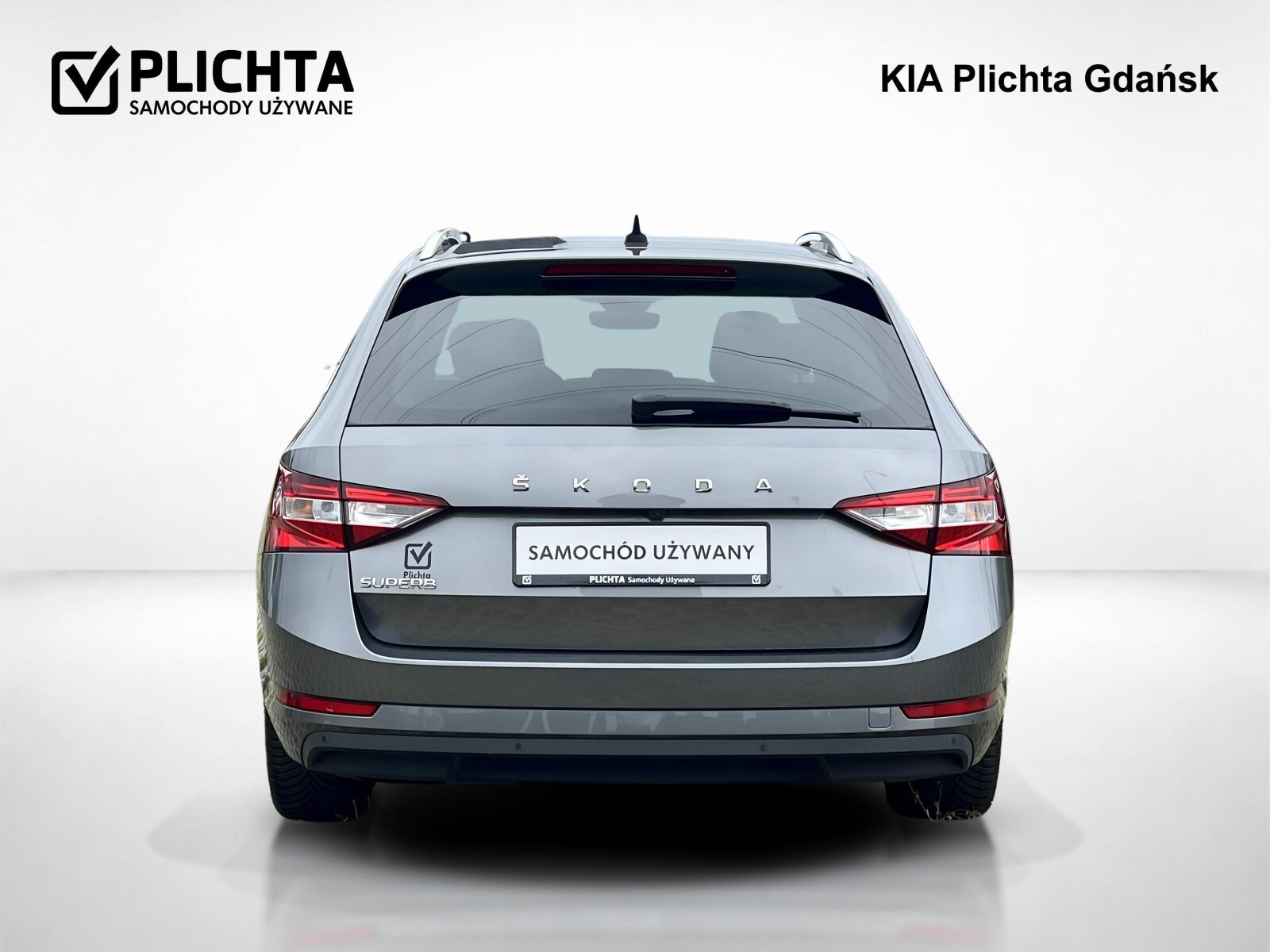Škoda Superb Combi - zdjęcie 8