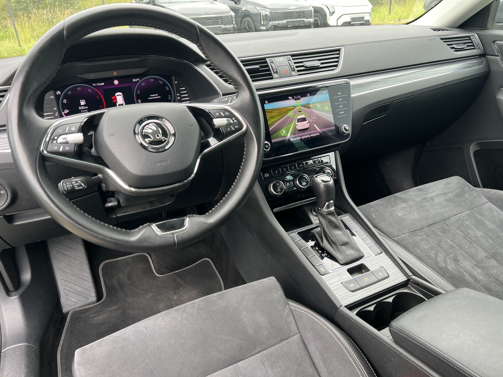 Škoda Superb Combi - zdjęcie 29
