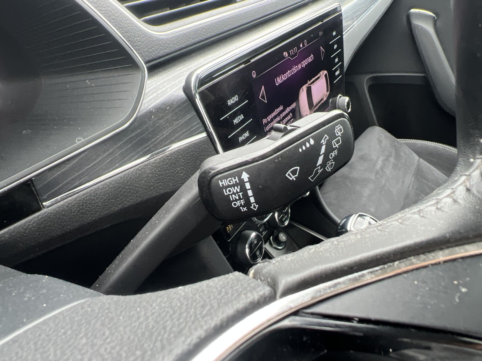 Škoda Superb Combi - zdjęcie 20