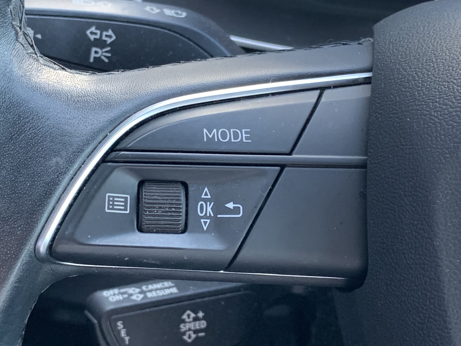Audi Q3 - zdjęcie 14