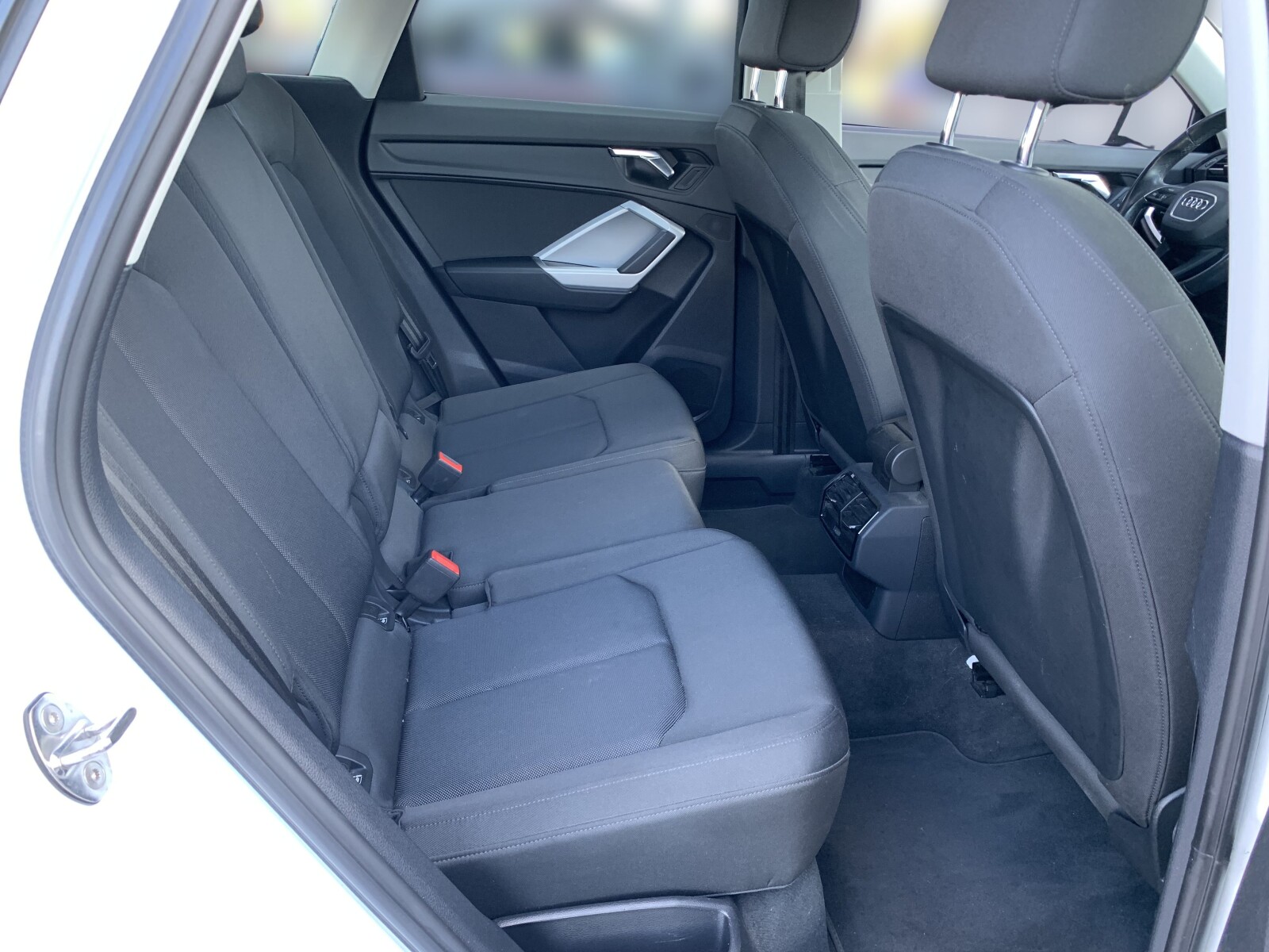 Audi Q3 - zdjęcie 27