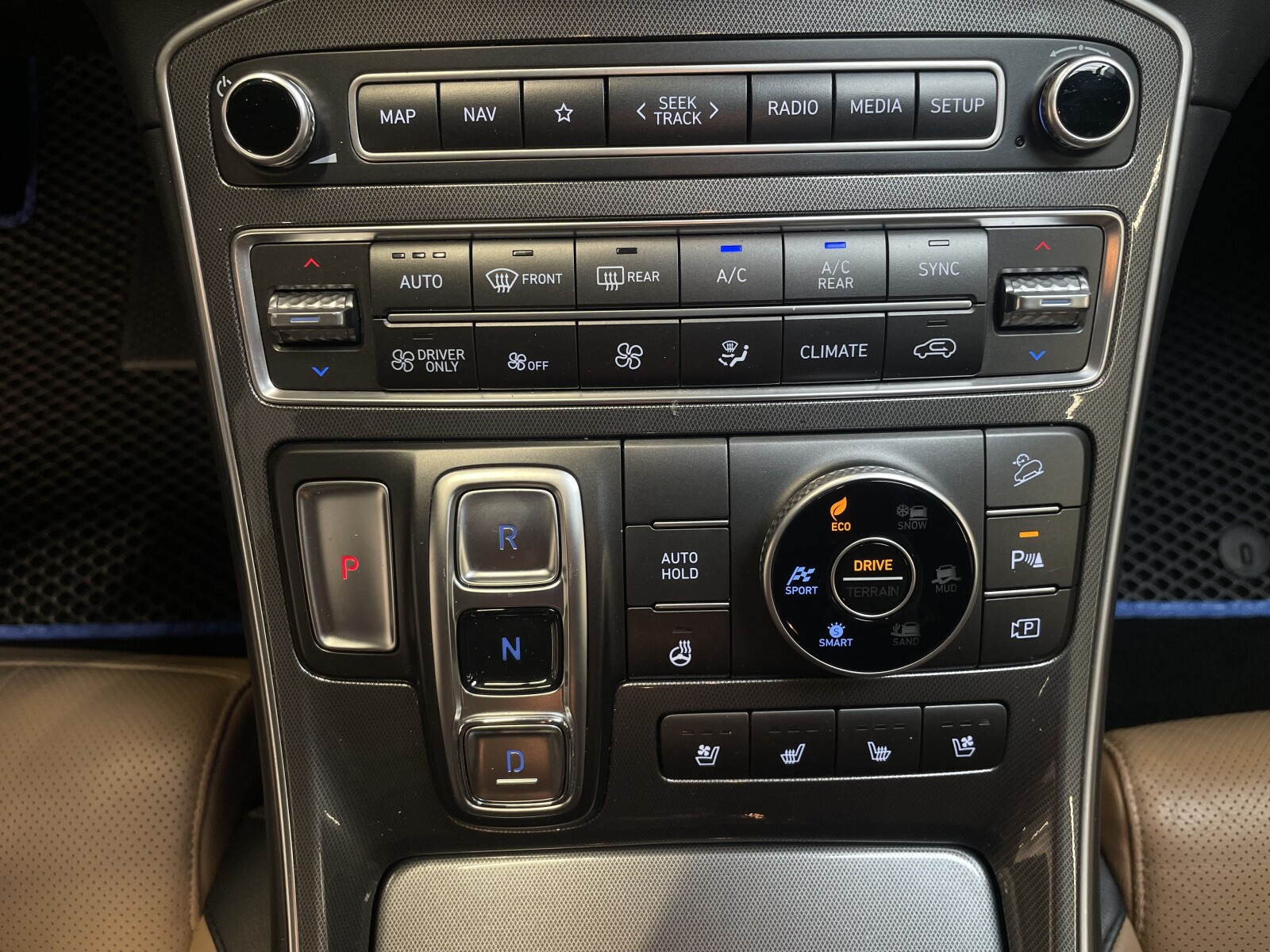 Hyundai Santa Fe - zdjęcie 16
