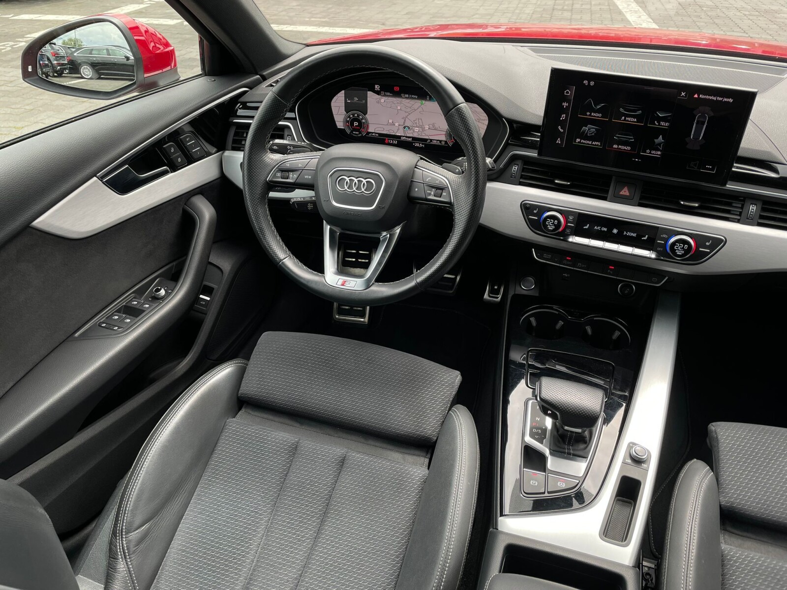 Audi A4 Avant - zdjęcie 14