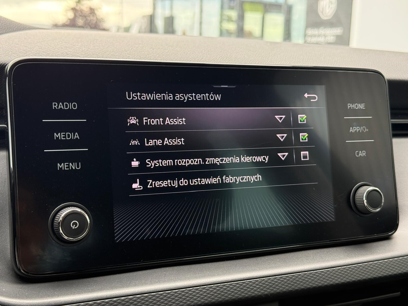 Škoda Kamiq - zdjęcie 20
