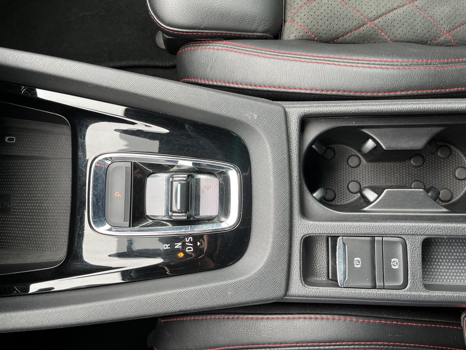 Škoda Octavia Combi - zdjęcie 30