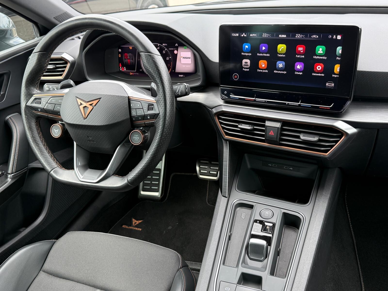 Cupra Leon - zdjęcie 12