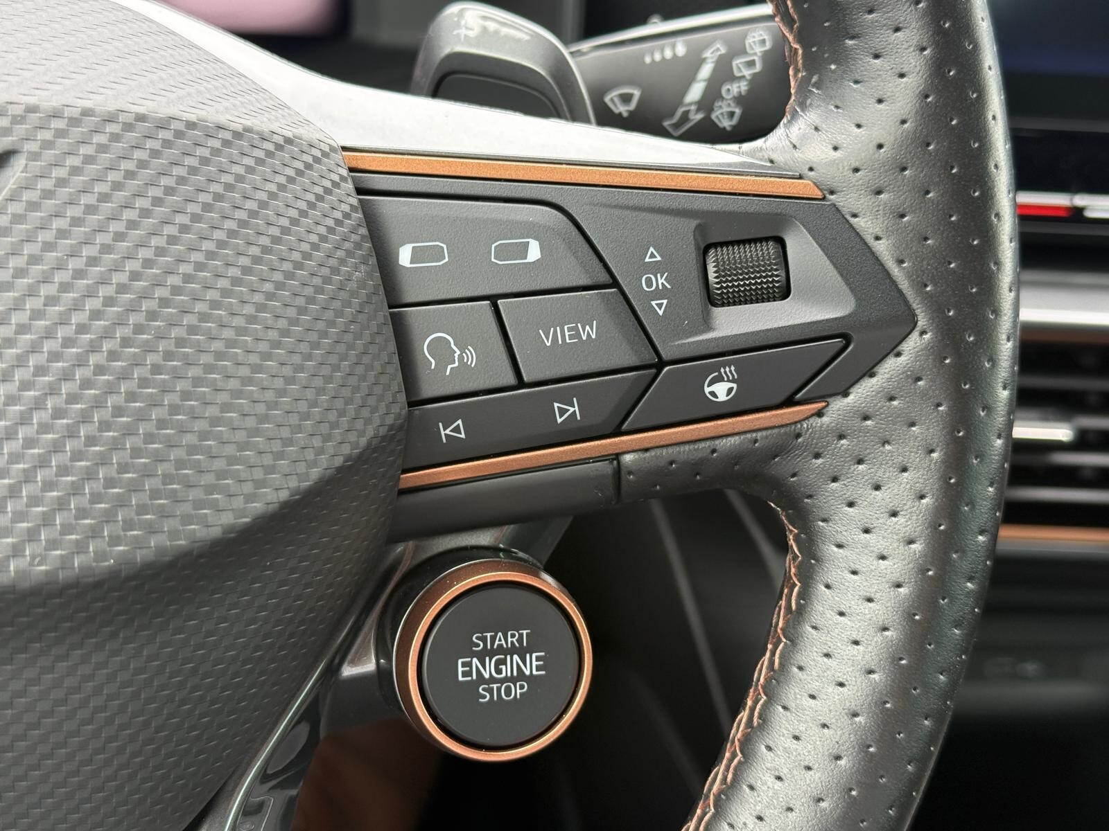 Cupra Leon - zdjęcie 14