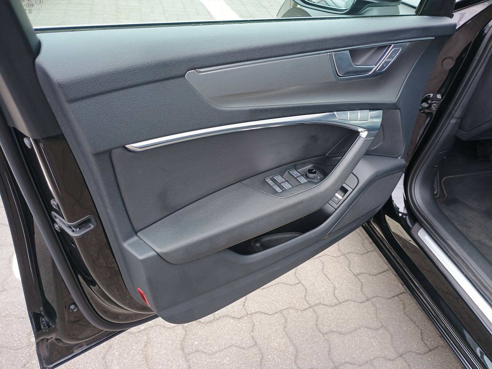 Audi A6 Limousine - zdjęcie 18