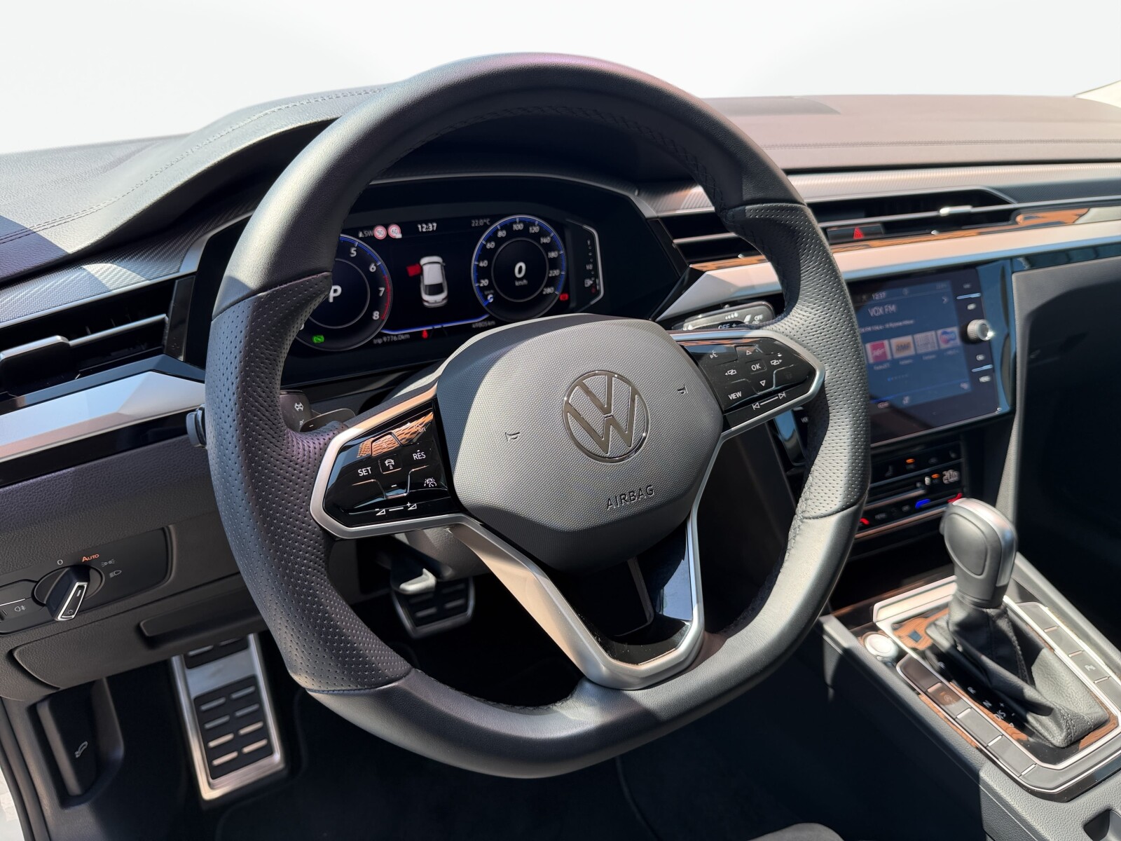Volkswagen Arteon - zdjęcie 10